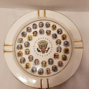 Vintage     Presidential Collectible Ashtray